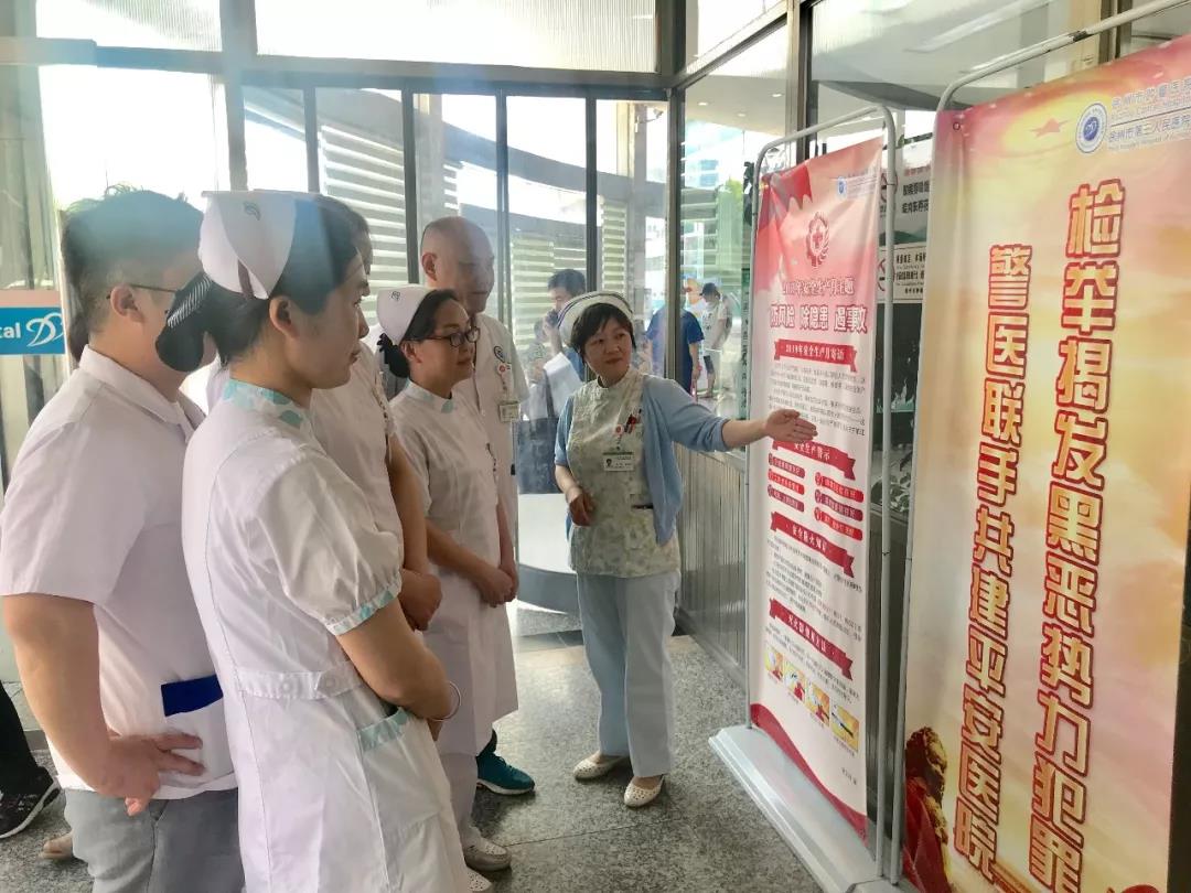 10-1Z60509501c44.jpg 10-1Z60509501c44.jpg